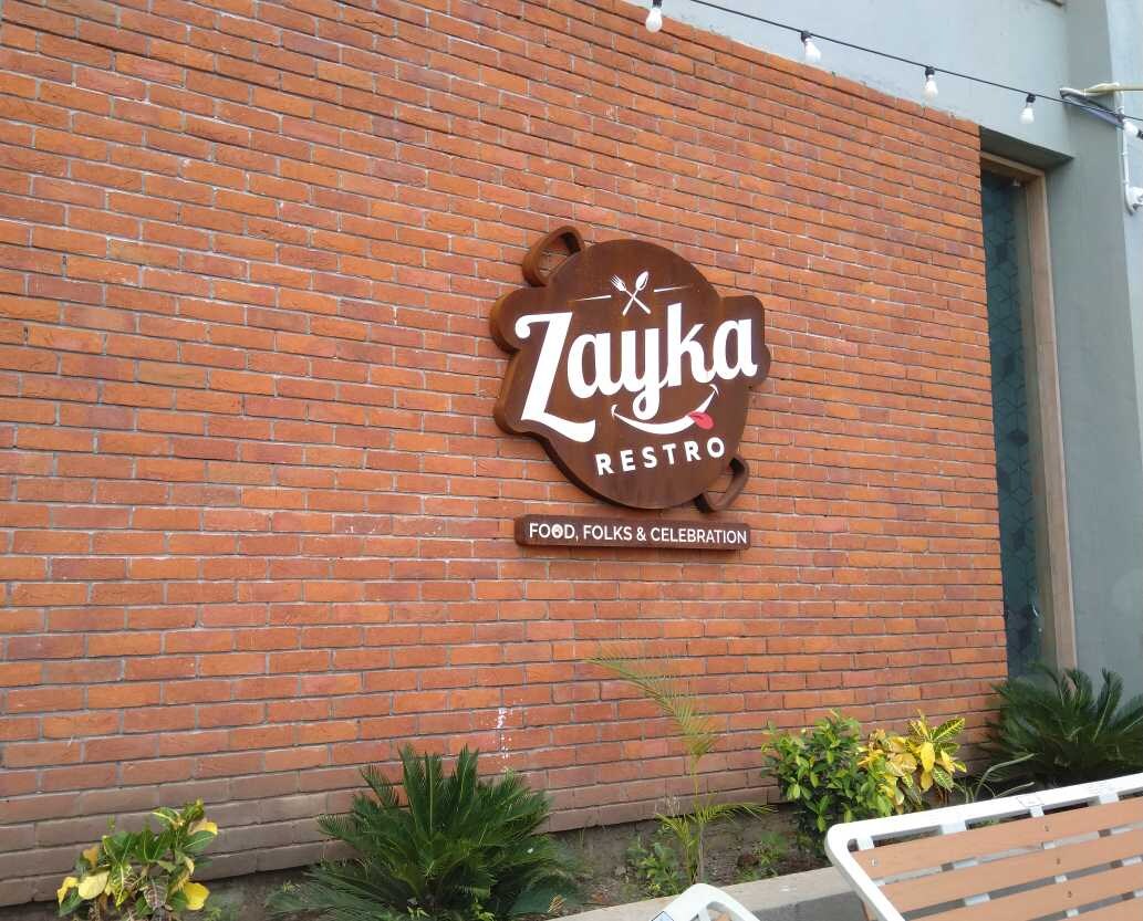 Zayka Restaurant Website – Online Food Ordering UI